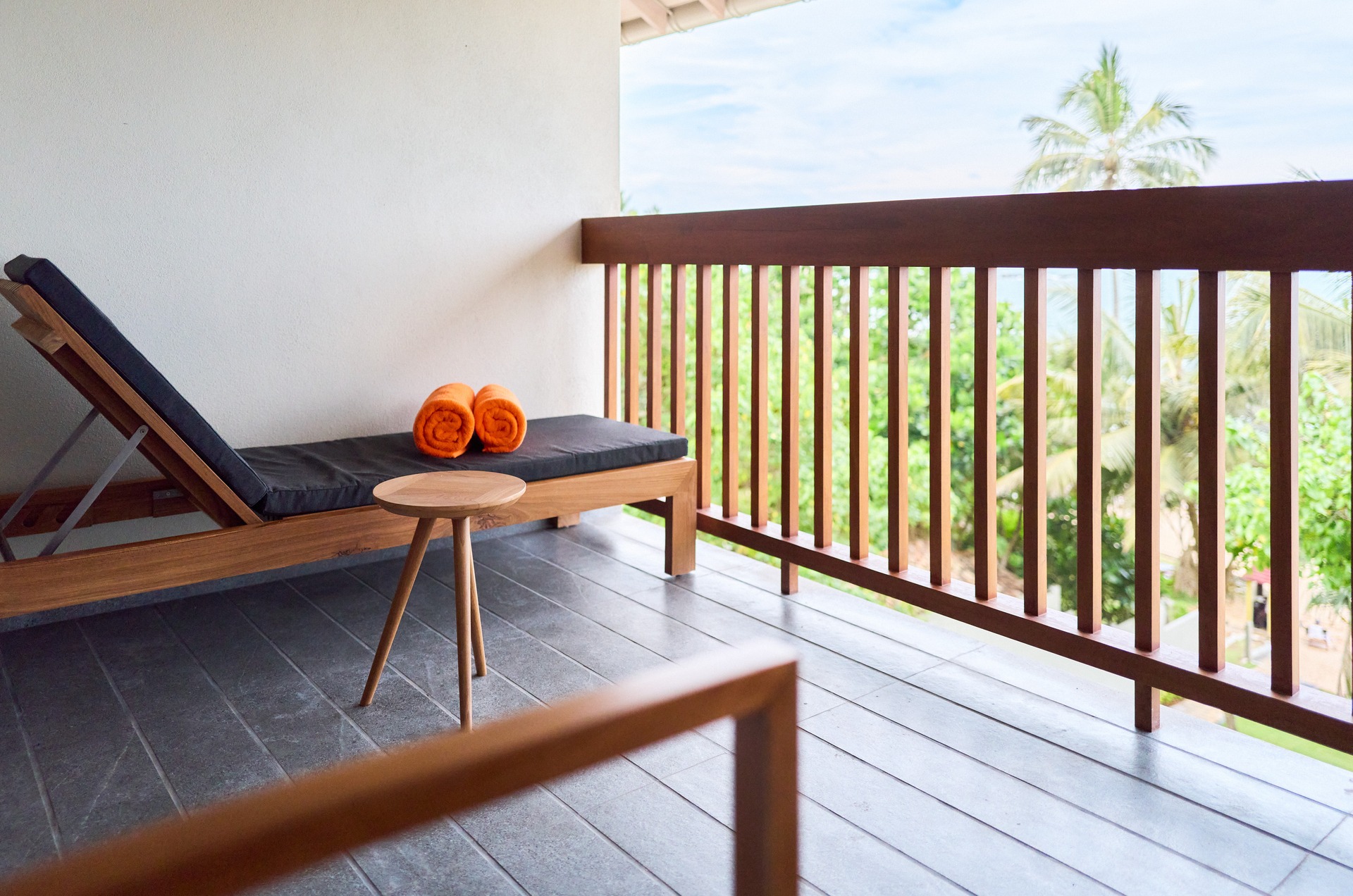 Zimmer Nr. 4 – Balkon mit Meer- und Weitblick